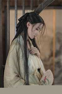 《玄学大佬说你三更死，打钱改命！》芜音 谭辞