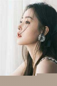 《樱桃唇》作者：姜之鱼（金牌榜推by超高收藏）话唠任性大小姐x占有欲强傲娇小混混