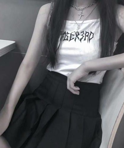 【废】[完结] 直男意外变美后 作者：春江潮生