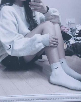【言情】《阴暗普女不能是万人迷吗》 作者：金岚小说阅读