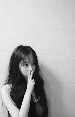 穿成豪门冲喜小媳妇